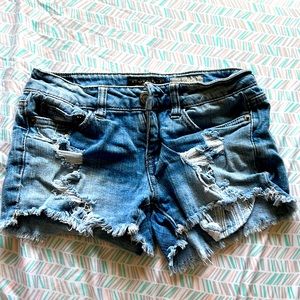 Aeropostale Shorty